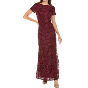 BOGO JS Collections Jolene Gown Size 4 Nwot $248